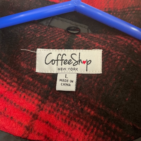 Red and black plaid jacket - Picture 3 of 3